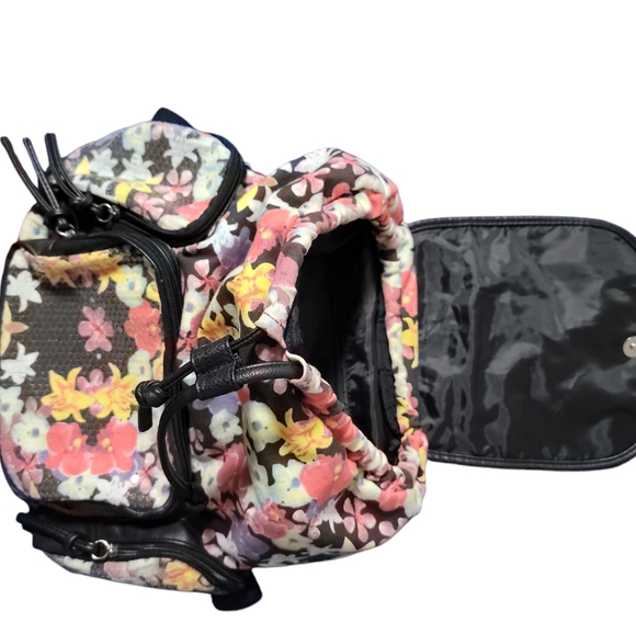 EUC! Floral sequence backpack! - Picture 4 of 9